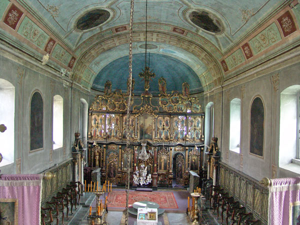 srpska crnja crkva unutrašnjost crkve