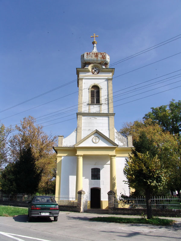 srpska crnja crkva zapadna fasada